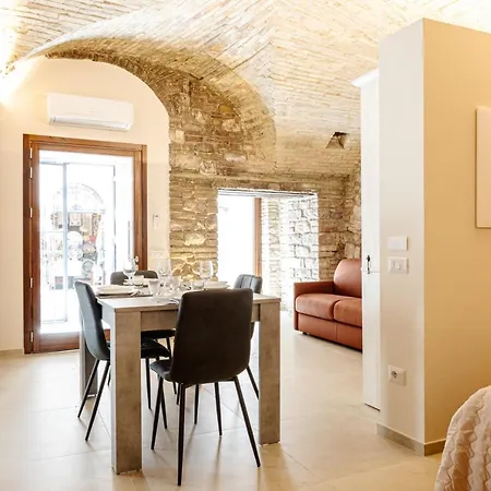 Super Loft Comunicanti In Centro Apartmán *