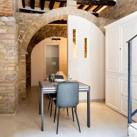 Super Loft Comunicanti In Centro Assisi