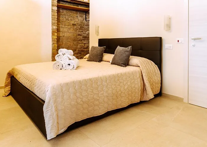 شقة Super Loft Comunicanti In Centro