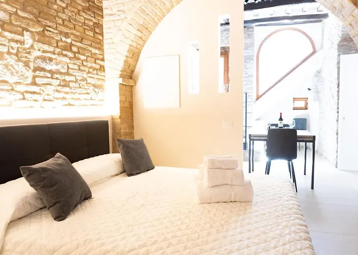 شقة Super Loft Comunicanti In Centro *